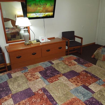Red Carpet Inn Ronks Extérieur photo