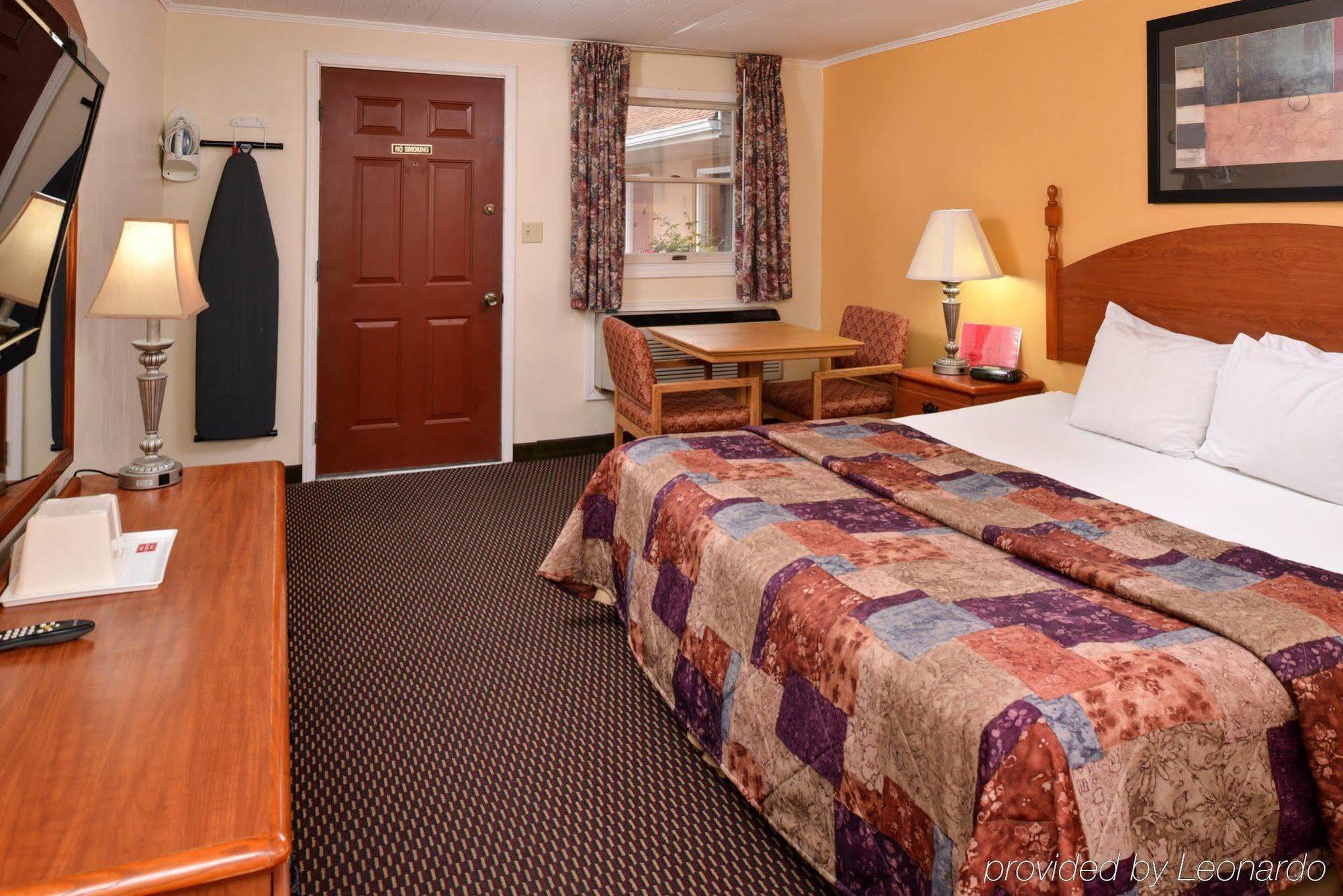 Red Carpet Inn Ronks Extérieur photo